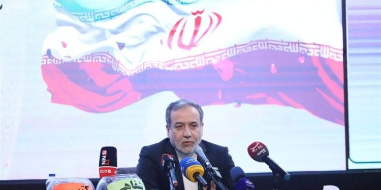 عراقچی : به هیچ کشوری اعتماد نمی‌کنیم اما برای منافع مردم مذاکره را ادامه می‌دهیم