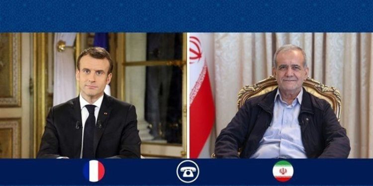 چراغ سبز پزشکیان به مکرون: ایران آماده گفتوگوست