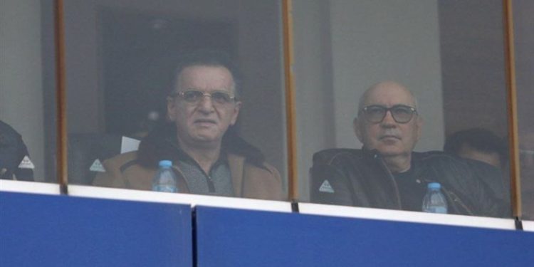 دیدار‌های پرخطر و نخ‌نما شده مالک تراکتور/ کوبیدن زنوزی بر طبل تفرقه