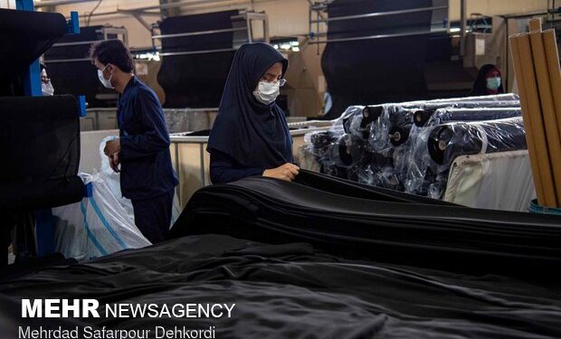 فعالان حوزه پوشاک عفیفانه مشهد میان فشار اقتصادی و سیاست‌های فرهنگی