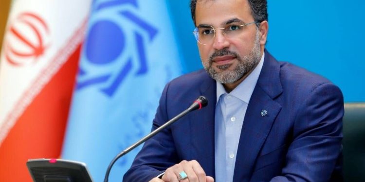 قمریوفا: ۳ ابزار جدید طلایی بانک مرکزی از هفته جاری عملیاتی میشود