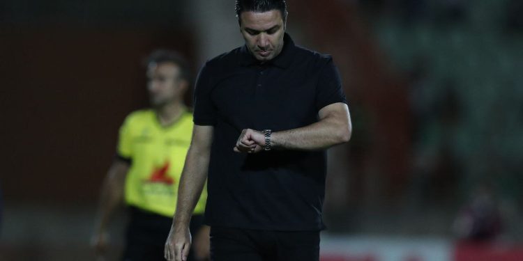 جواد نکونام پیشنهاد سرمربیگری مس رفسنجان را نپذیرفت