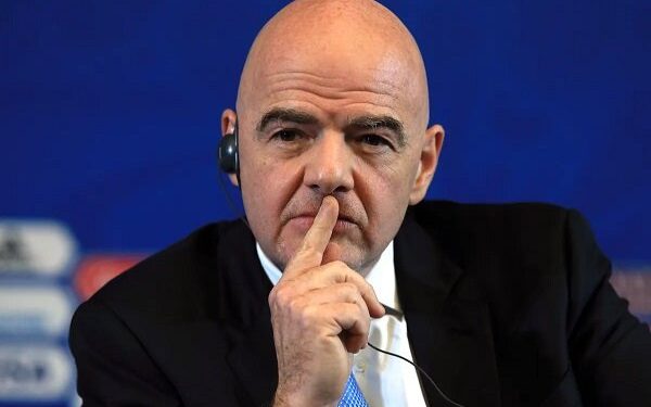 اینفانتینو: فوتبال تمام زبانها را کنار هم قرار می دهد