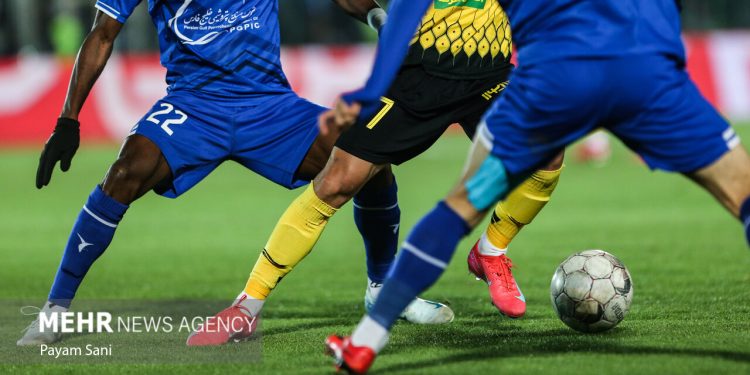 استقلال و سپاهان بدون محروم/ اسکوچیچ غایب عظیم تراکتور