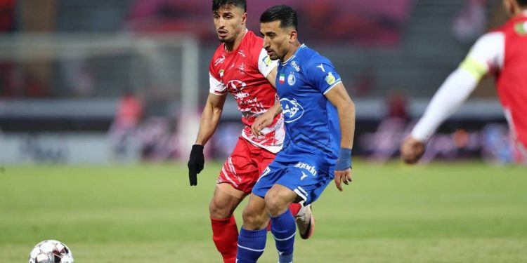 اسم «دربی» استرس بازیکنان را زیاد میکند/ استقلال شانس اول قهرمانی است