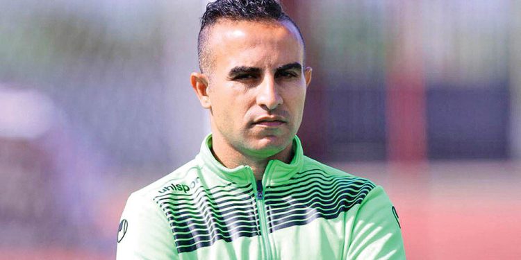 تماشاگران نه؛ بازیکنان باعث شدند به کریم باقری توهین شود/ از مردم خواهش می‌کنم با تیم فوتبال‌ملی آشتی کنند