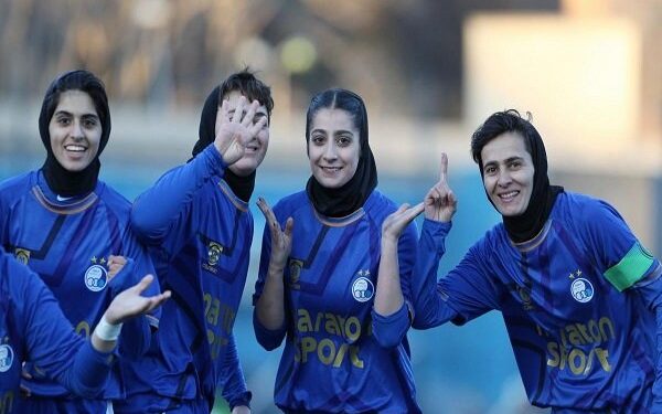 پیروزی قاطع استقلال در لیگ یک/ صعود به پلی‌آف با دو گل درخشان