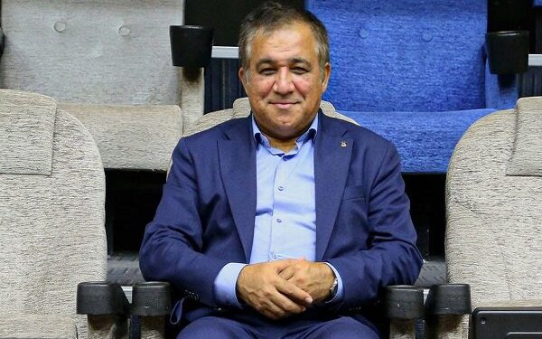 تاجرنیا: از هر چیزی که شادی را به کام مردم تلخ کند باید پرهیز کرد