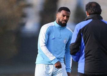 سهرابیان بخشیده شد/ نازون به تمرینات استقلال بازگشت