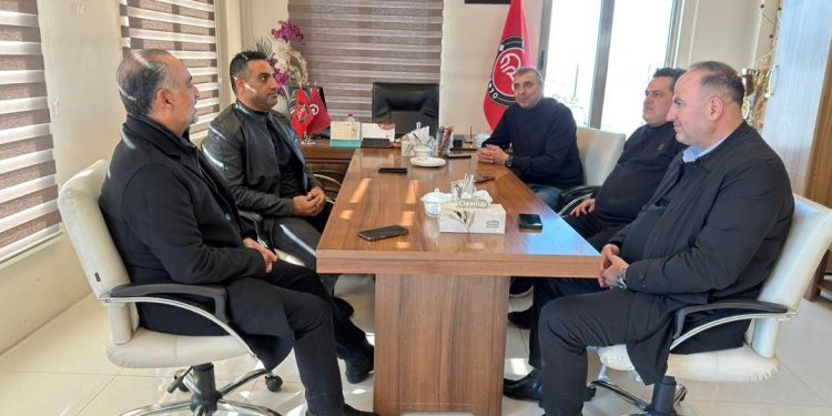 حضور کادر فنی تیم فوتبال فوتبال جوانان ایران در تیم تراکتور