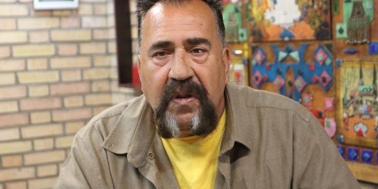 قلیچ: من مُردم، شما حق نداری سر خاک من بیایی/در اوج نداری ناصر حجازی به من کمک کرد