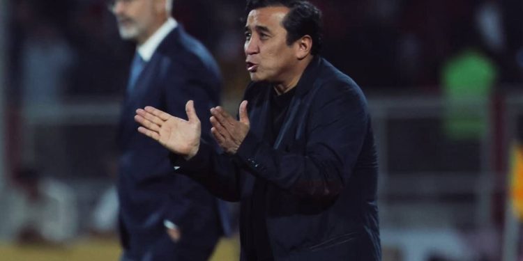 عزیزی: بیرانوند کار را برای تراکتور در آورد/ از پیروانی و باقری عذرخواهی می کنم