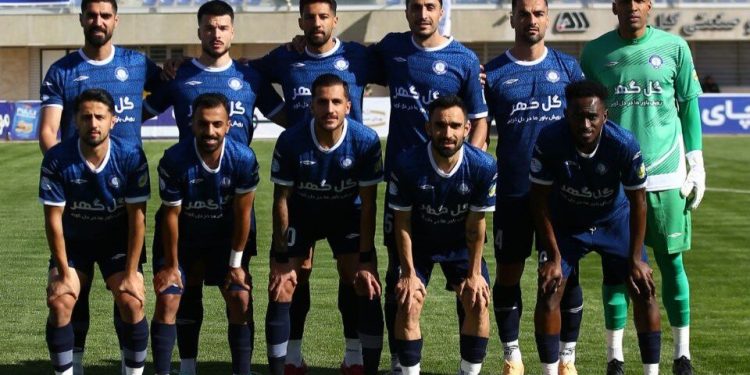 نارضایتی گل‌گهر به میزبانی استقلال؛ باید هزینه لغو سفر را بدهند!