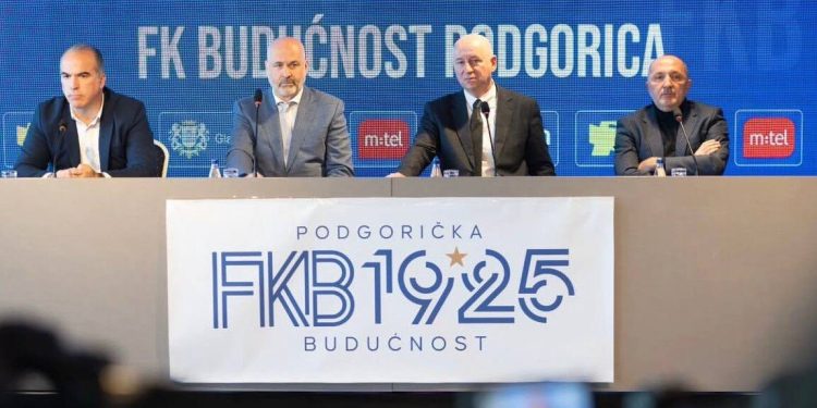 عکس | کادر فنی سابق استقلال در رقابت لیگ مونته‌نگرو!