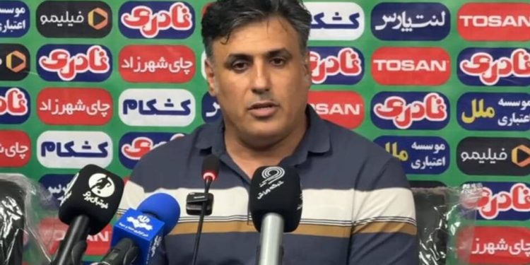 خلیفه اصل: به دنبال پیروزی در دیدار با ذوب آهن هستیم/ پنجره بازار نقل‌وانتقالات تیم بسته است