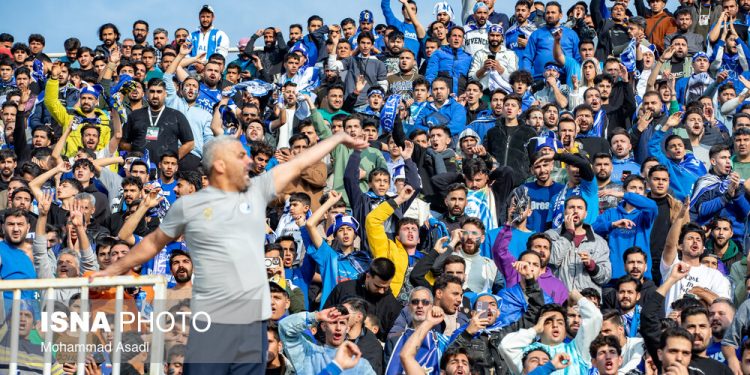 دیدار مرگ و زندگی استقلال در آسیا