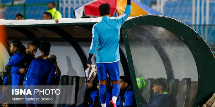 ماجرای استقلال و رضاییان سخت شد! / قرارداد ۲۵ بازیکن پرسپولیس