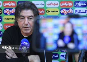 من رهبر تیم هستم و آن را تنها نمی‌گذارم؛ تساوی عادلانه بود