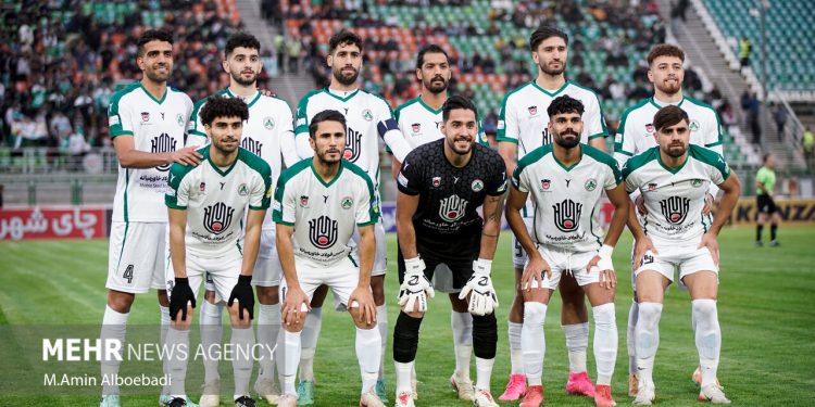 ۳ بازیکن ذوب آهن جدا شدند