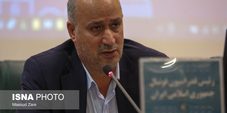 رئیس فدراسیون فوتبال: بهبود وضعیت فوتبال استان زنجان نیازمند همکاری جمعی است