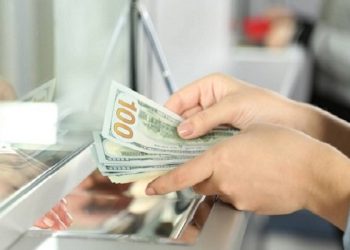 افزایش دوباره قیمت دلار در مرکز مبادله پس از ۳ روز ثبات