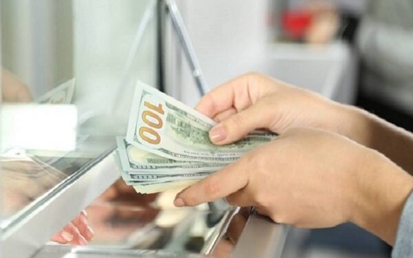 افزایش دوباره قیمت دلار در مرکز مبادله پس از ۳ روز ثبات