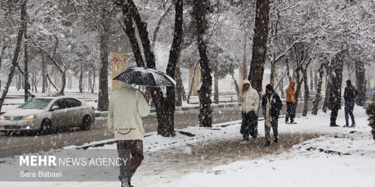 هواشناسی ایران امروز ۱۶ بهمن؛ ورود سامانه بارشی جدید به کشور از فردا