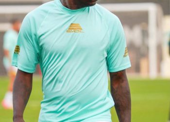 خبر : عکس | اضافه‌وزن باورنکردنی یک ستاره در امارات