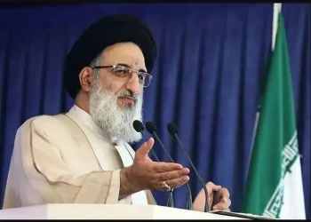 امام جمعه کرج:  ۴۰ میلیونی مردم در راهپیمایی ۲۲ بهمن، حضور داشتند!