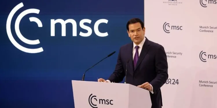 ادعای تازه واشنگتن؛ ترامپ آماده دیدار با رهبر انقلاب است