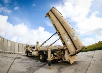 حلقه دفاع موشکی آمریکا تنگ‌تر شد/ استقرار ۶ سامانه «تاد» در اطراف ایران