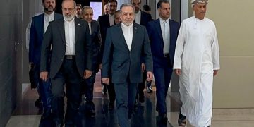 سه گره کلیدی دیپلماسی در مسقط؛ آیا کانال عمان به مرحله مذاکره واقعی می‌رسد؟