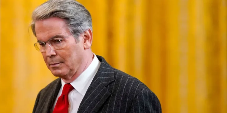 ادعای جنجالی آمریکا: ایران حاضر به عقب‌نشینی نیست / ترامپ تجهیزات نظامی به سمت ایران منتقل می‌کنند